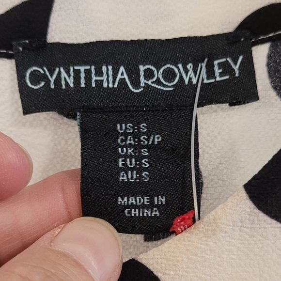 Cynthia Rowley short sleeve top - Picture 2 of 4